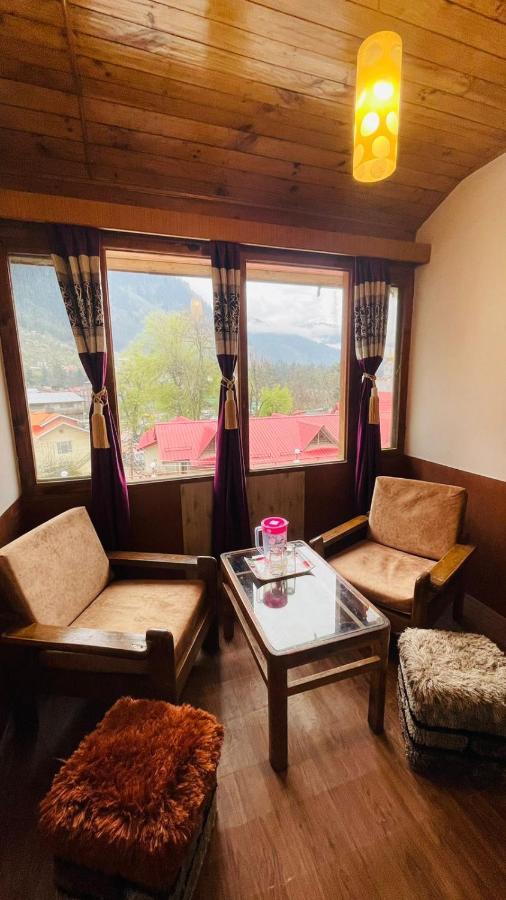 Hotel New Hilltop Inn Manāli エクステリア 写真